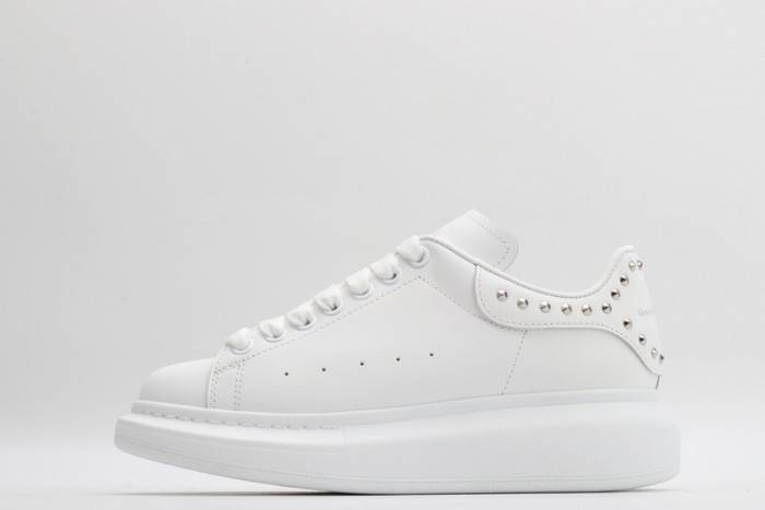 MQ Sneakers