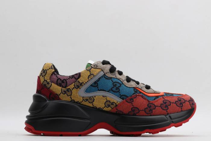 G*u*i sneaker
