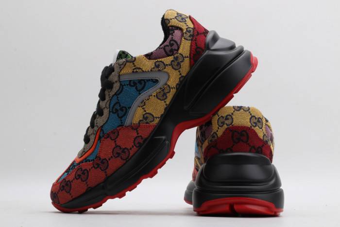 G*u*i sneaker
