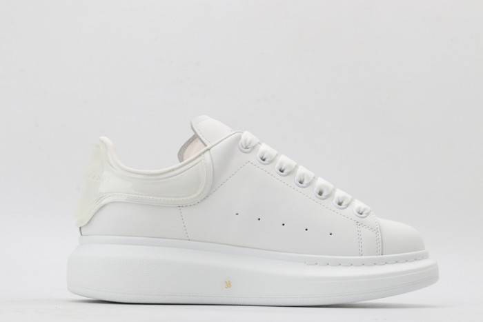 MQ Sneakers
