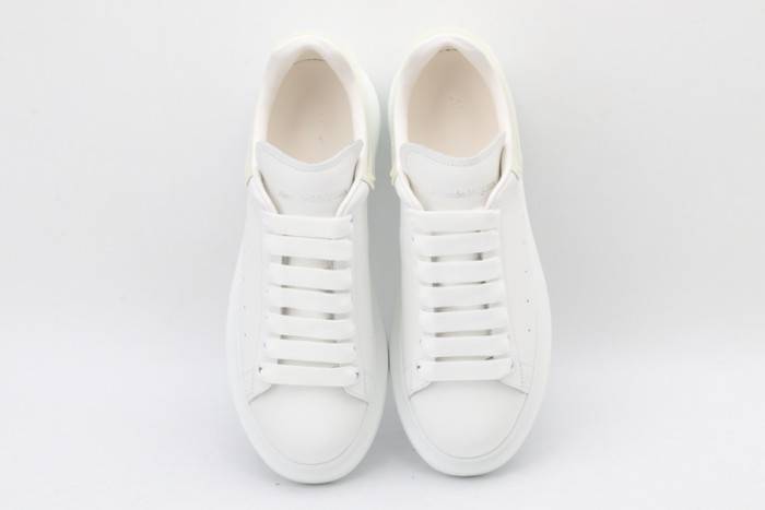 MQ Sneakers