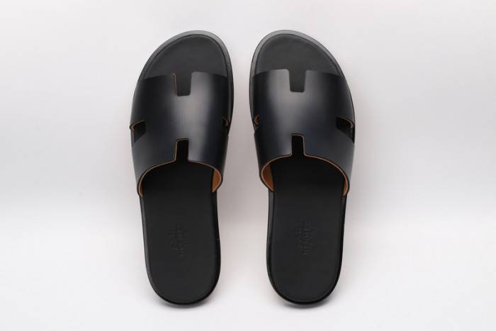 HERM*S SLIPPERS