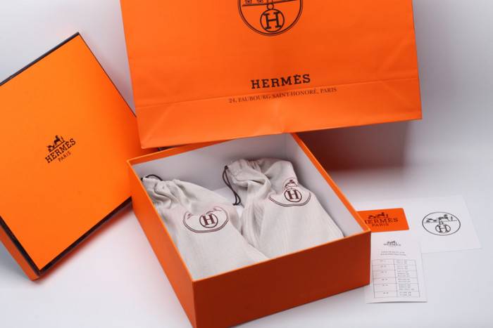 HERM*S SLIPPERS