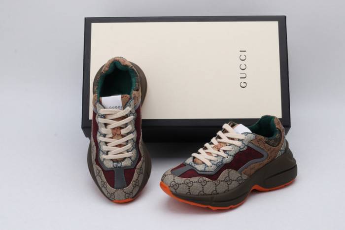 G*u*i rhyton vintage trainer sneaker 620185 99wg0 6060