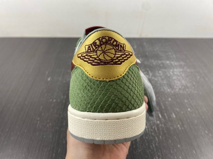 Air Jordan 1 Low OG “Year of the Dragon”241251513