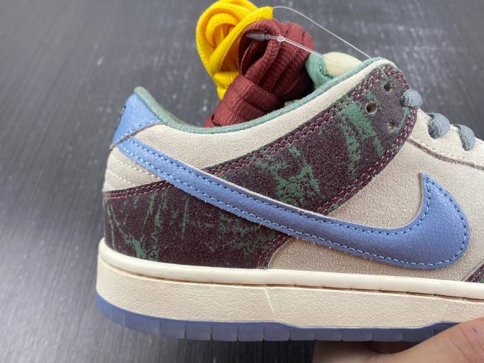 Crenshaw Skate Club x Nike SB Dunk Low FN4193-10