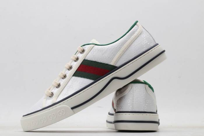 G*u*i sneaker 123-4