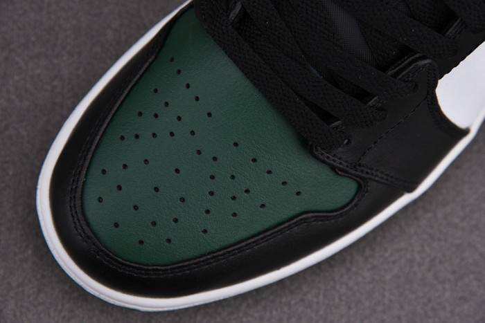 Jordan 1 Low Green Toe 553558-371