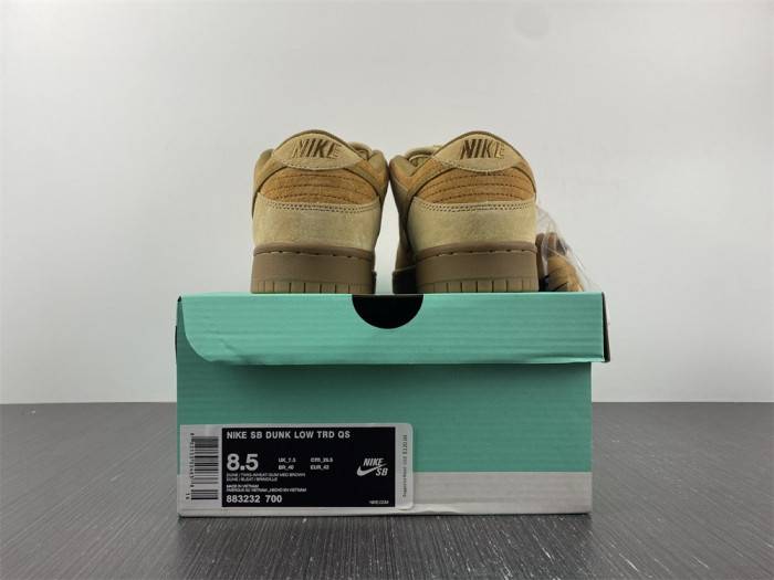 NIKE SB DUNK LOW WHEAT (2017) 883232-700