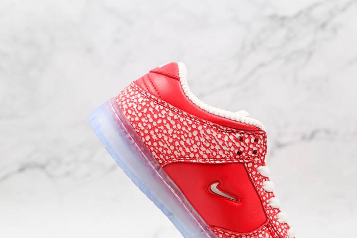 Nike Dunk SB Low Stingwater Magic Mushroom – DH7650-600