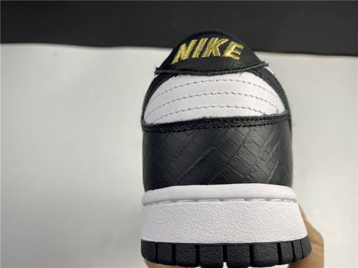 Nike SB Dunk Low Stars Black (2021) DH3228-102